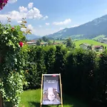 Rosengarten * Söll