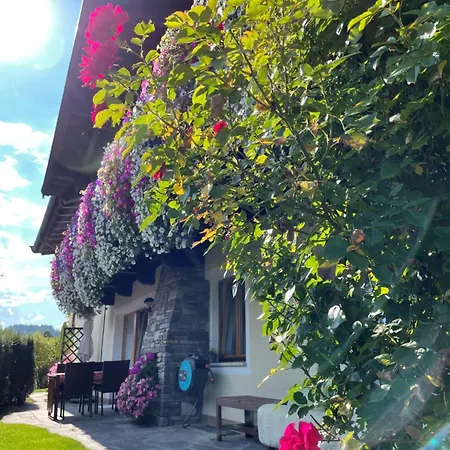 Rosengarten Apartment Söll